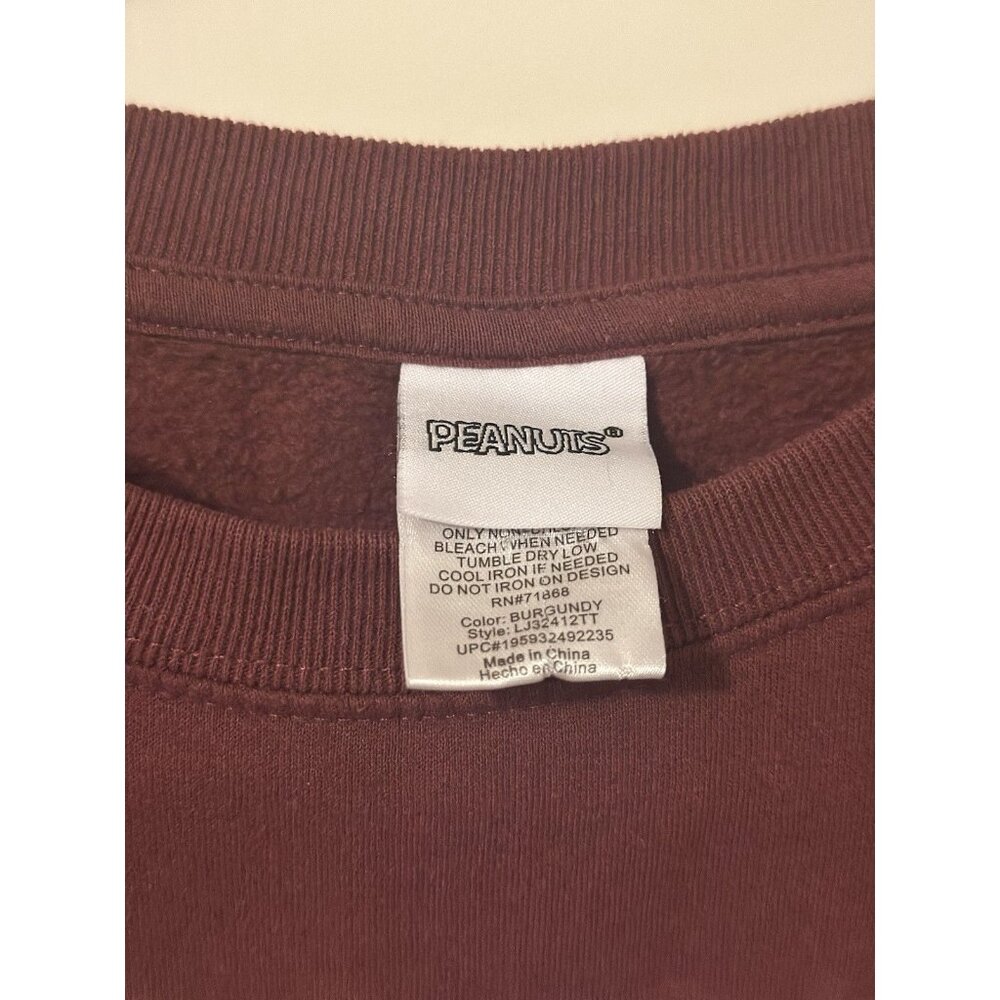Peanuts Women’s Snoopy Embroidered Pull Over Sweatshirt Maroon Size Small - Picture 8 of 8